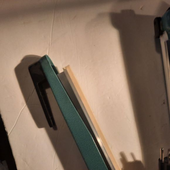 16" PFS-400 Impulse Sealer for PP/PE Bags - Gently Used, Tested, 600W - Picture 7 of 10